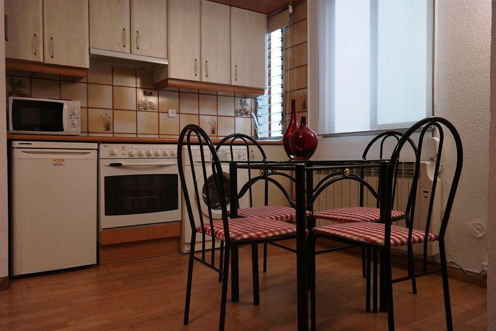 Room Canalejas Madrid Ngoại thất bức ảnh